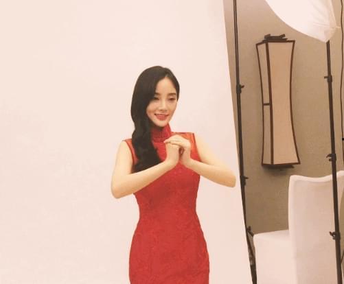 娱乐圈爆料李小露是谁啊,揭秘李小露的真实身份 第2张 娱乐圈爆料李小露是谁啊,揭秘李小露的真实身份 第2张